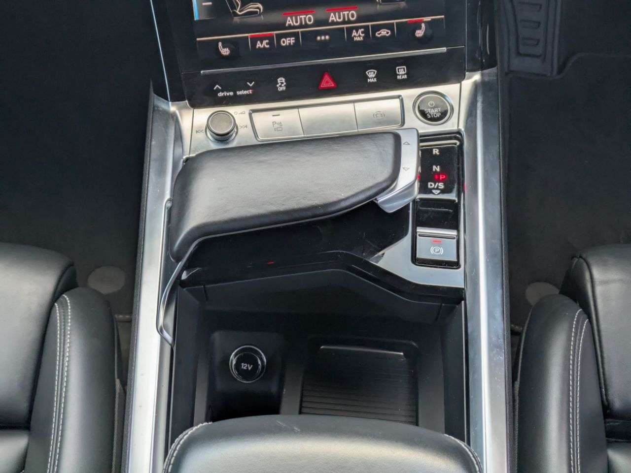 2021 AUDI E-TRON 2021 AUDI E-TRON