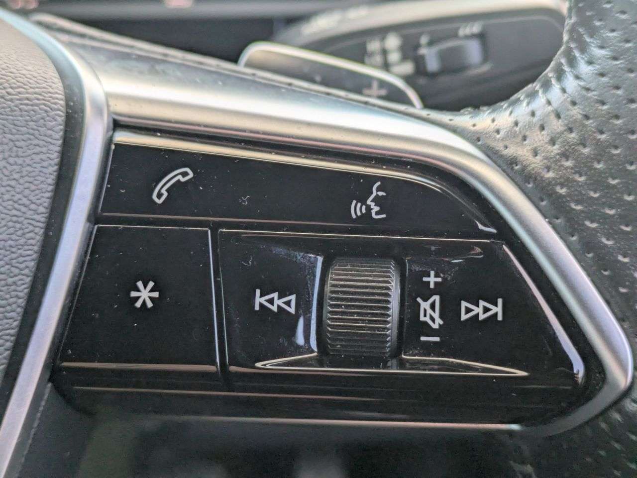 2021 AUDI E-TRON 2021 AUDI E-TRON