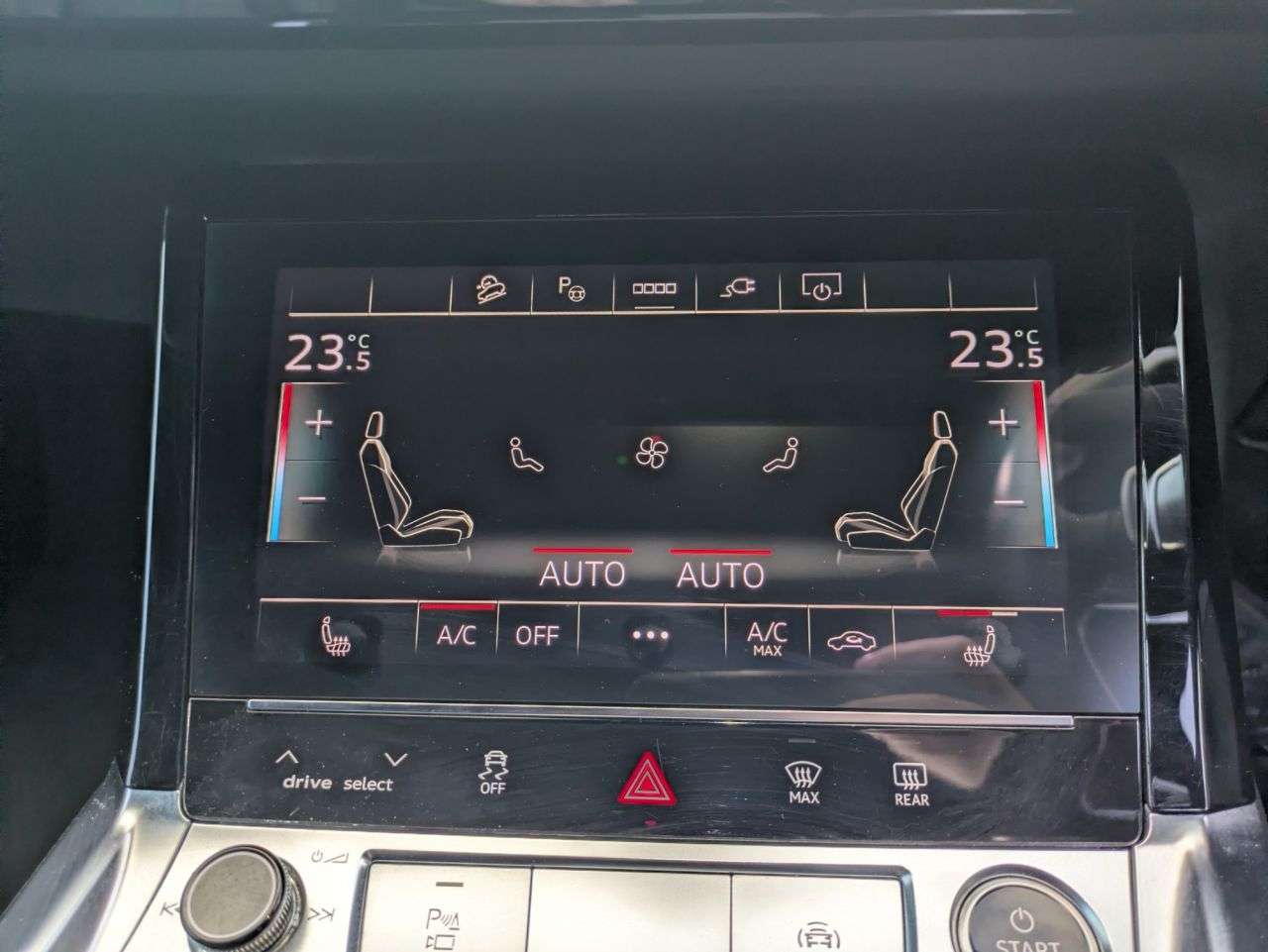 2021 AUDI E-TRON 2021 AUDI E-TRON