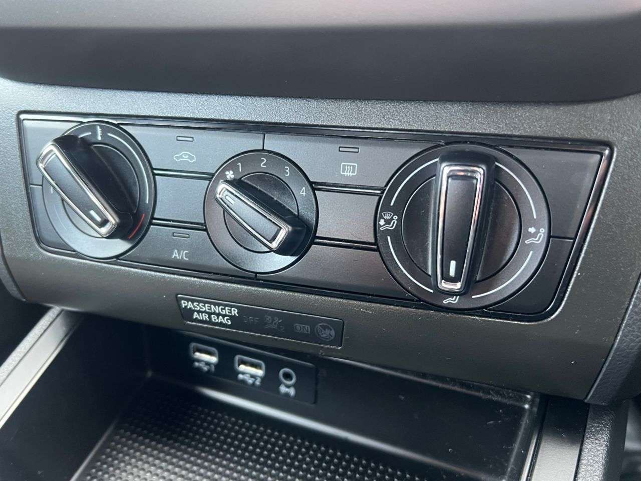 2020 SEAT IBIZA 2020 SEAT IBIZA