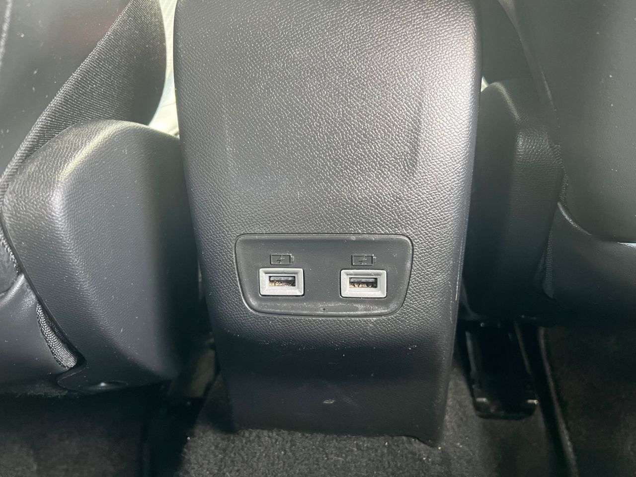 2021 PEUGEOT 2008 2021 PEUGEOT 2008