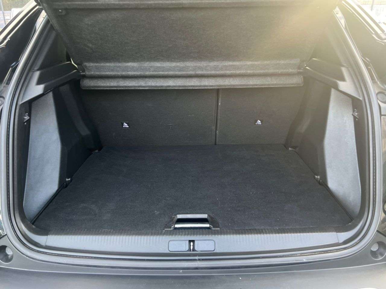 2021 PEUGEOT 2008 2021 PEUGEOT 2008