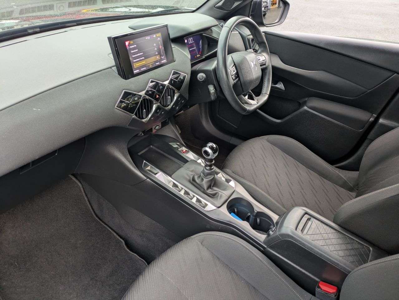 2021 DS AUTOMOBILES DS 3 CROSSBACK 2021 DS AUTOMOBILES DS 3 CROSSBACK