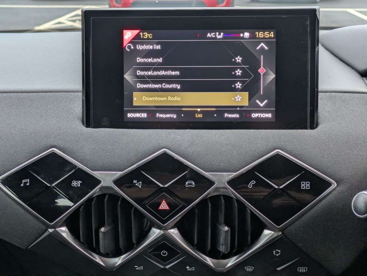 2021 DS AUTOMOBILES DS 3 CROSSBACK 2021 DS AUTOMOBILES DS 3 CROSSBACK