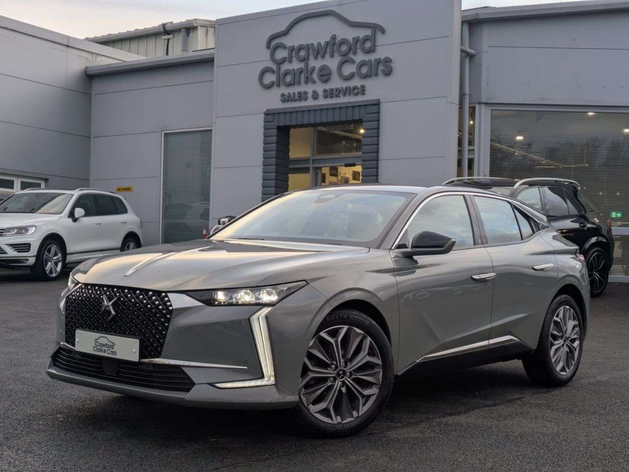 A 2023 DS AUTOMOBILES DS 4 1.2 PureTech Trocadero Hatchback 5dr Petrol EAT8 Euro 6 (s/s) (130 ps) A 2023 DS AUTOMOBILES DS 4 1.2 PureTech Trocadero Hatchback 5dr Petrol EAT8 Euro 6 (s/s) (130 ps)