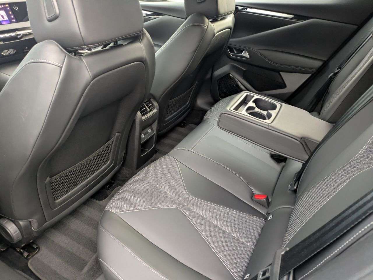 2023 DS AUTOMOBILES DS 4 2023 DS AUTOMOBILES DS 4