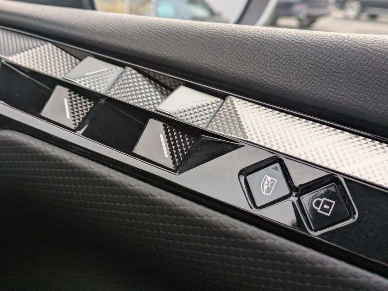 2023 DS AUTOMOBILES DS 4 2023 DS AUTOMOBILES DS 4