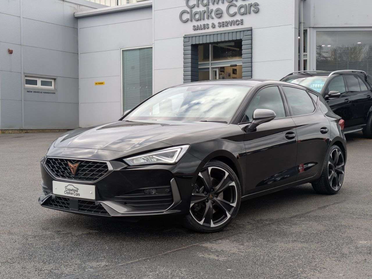 A 2023 CUPRA LEON 2.0 TSI VZ2 5dr Petrol DSG (245 ps) A 2023 CUPRA LEON 2.0 TSI VZ2 5dr Petrol DSG (245 ps)