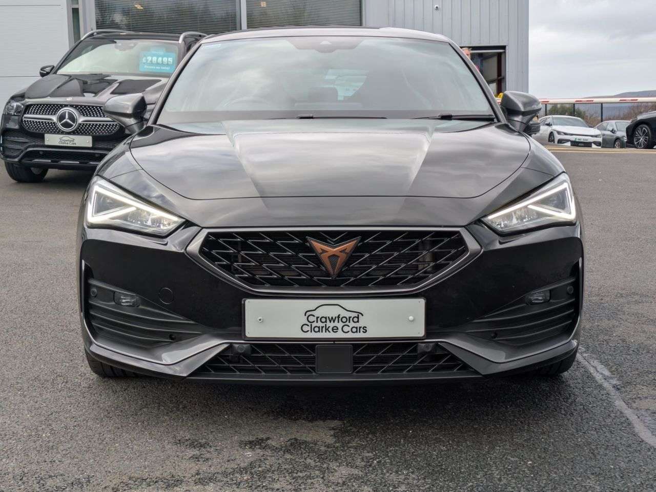A 2023 CUPRA LEON 2.0 TSI VZ2 5dr Petrol DSG (245 ps) A 2023 CUPRA LEON 2.0 TSI VZ2 5dr Petrol DSG (245 ps)
