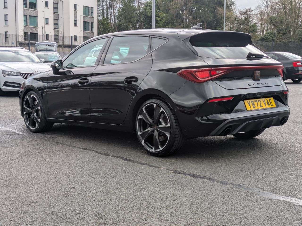 A 2023 CUPRA LEON 2.0 TSI VZ2 5dr Petrol DSG (245 ps) A 2023 CUPRA LEON 2.0 TSI VZ2 5dr Petrol DSG (245 ps)