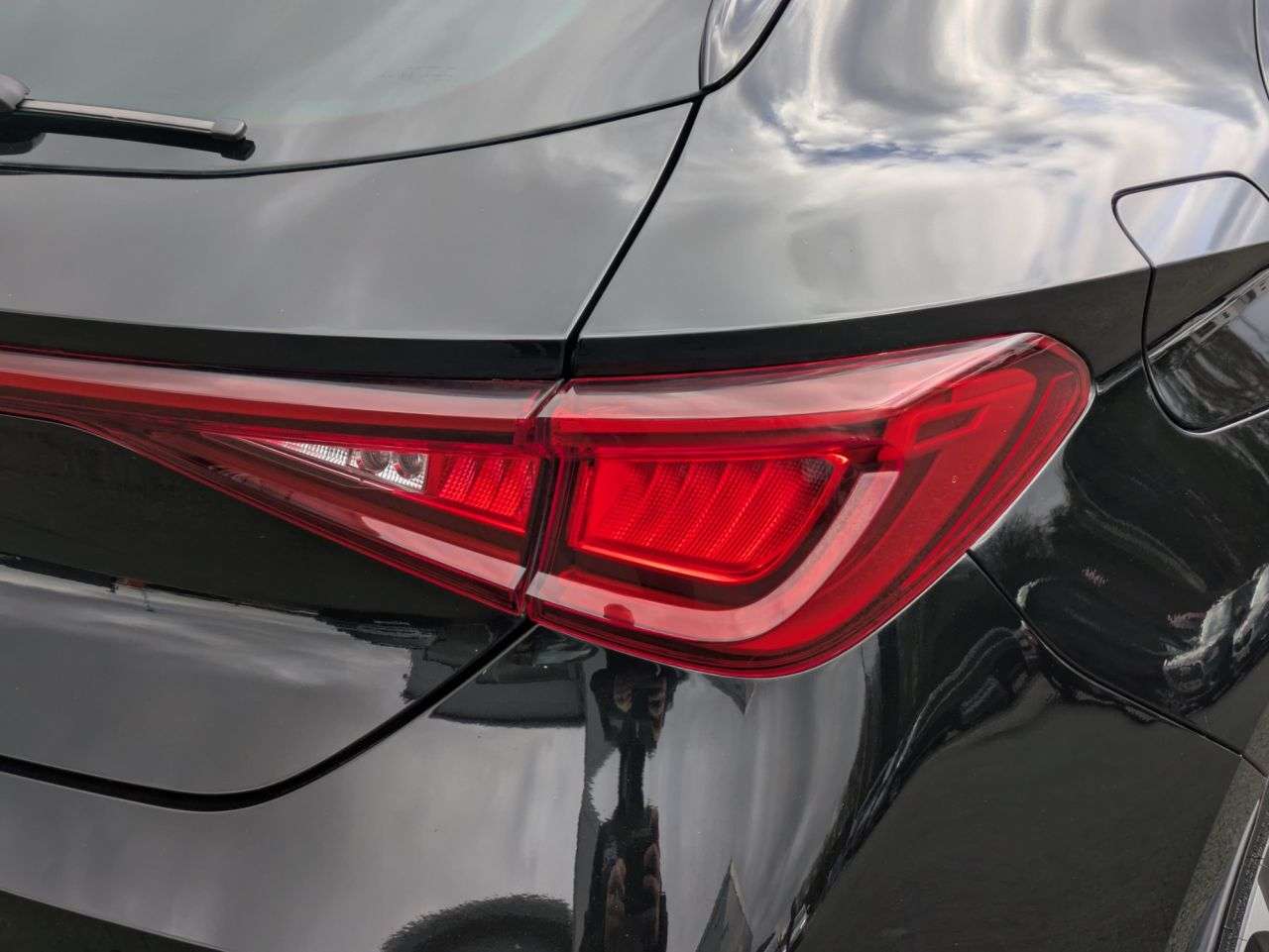 2023 CUPRA LEON 2023 CUPRA LEON