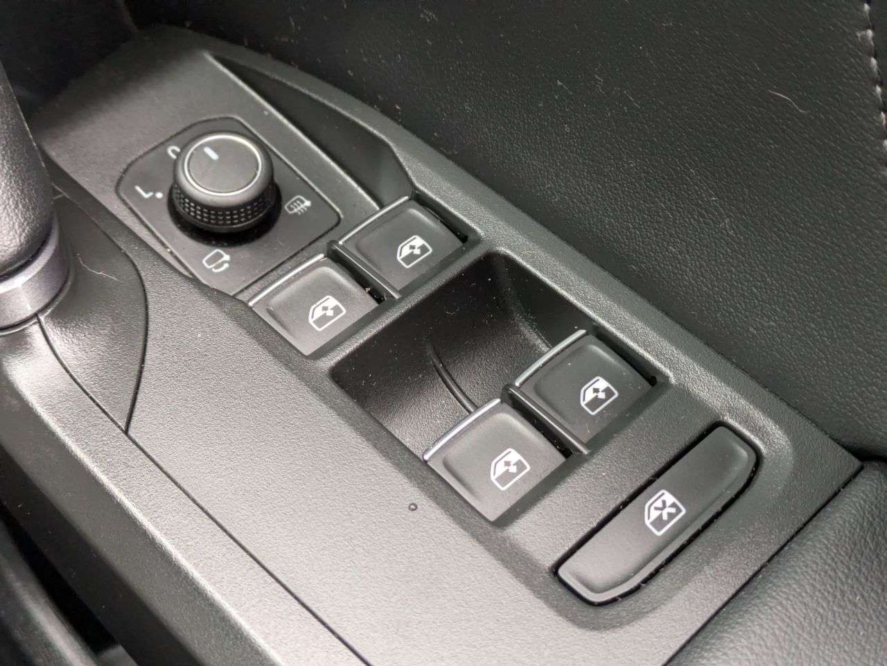 2023 CUPRA LEON 2023 CUPRA LEON