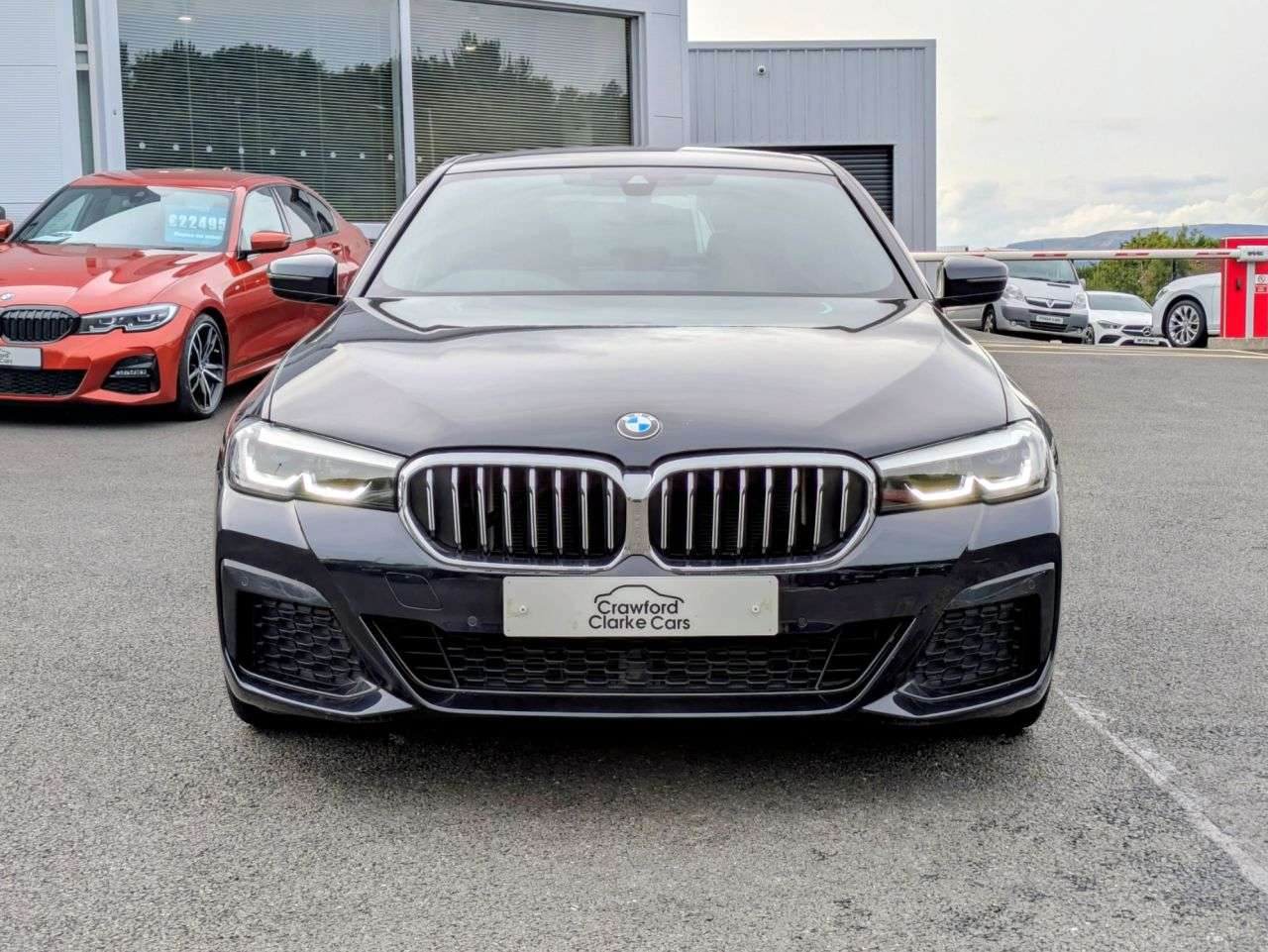 A 2022 BMW 5 SERIES 2.0 520d MHT M Sport Saloon 4dr Diesel Hybrid Steptronic Euro 6 (s/s) (190 A 2022 BMW 5 SERIES 2.0 520d MHT M Sport Saloon 4dr Diesel Hybrid Steptronic Euro 6 (s/s) (190