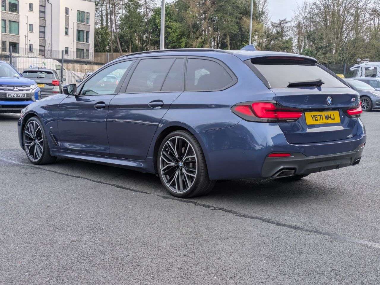 2021 BMW 5 SERIES 2021 BMW 5 SERIES