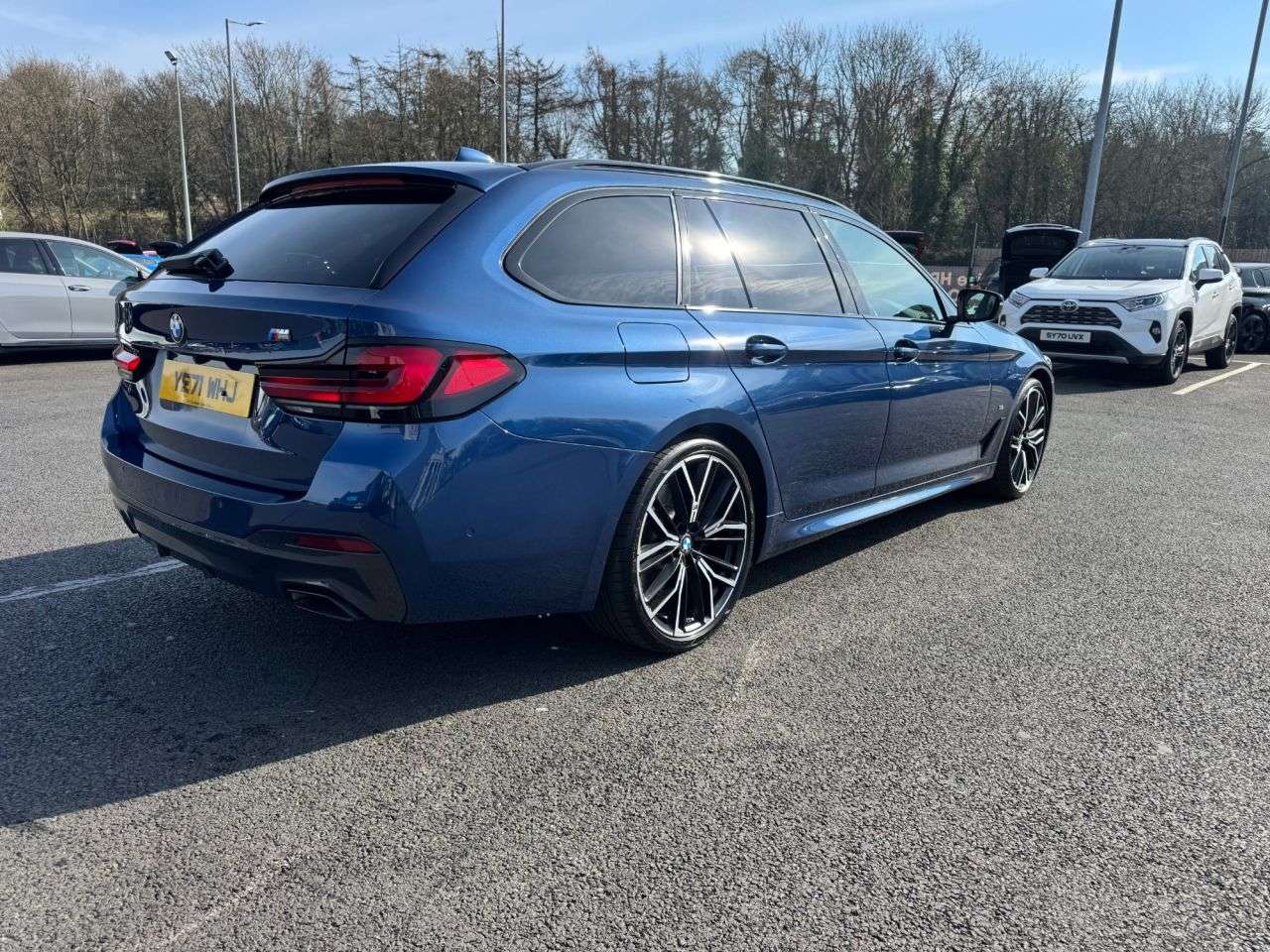 2021 BMW 5 SERIES 2021 BMW 5 SERIES