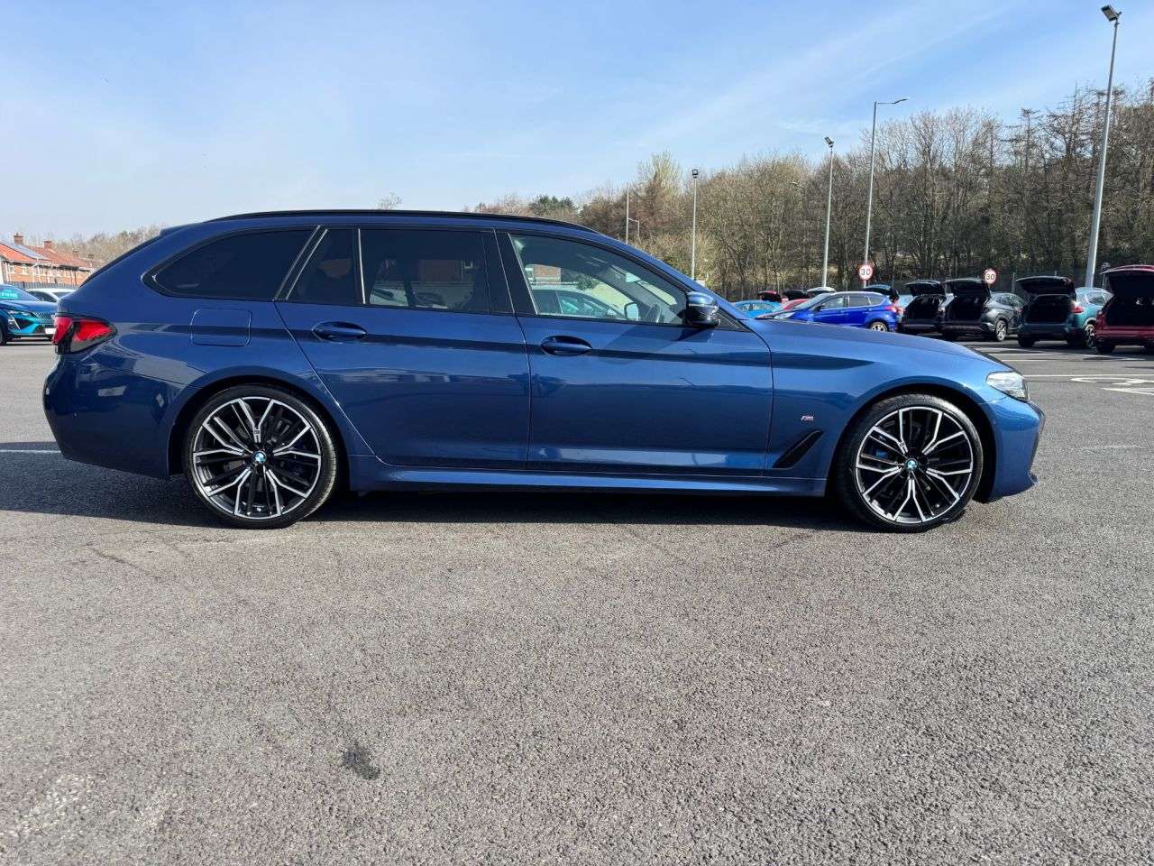 2021 BMW 5 SERIES 2021 BMW 5 SERIES
