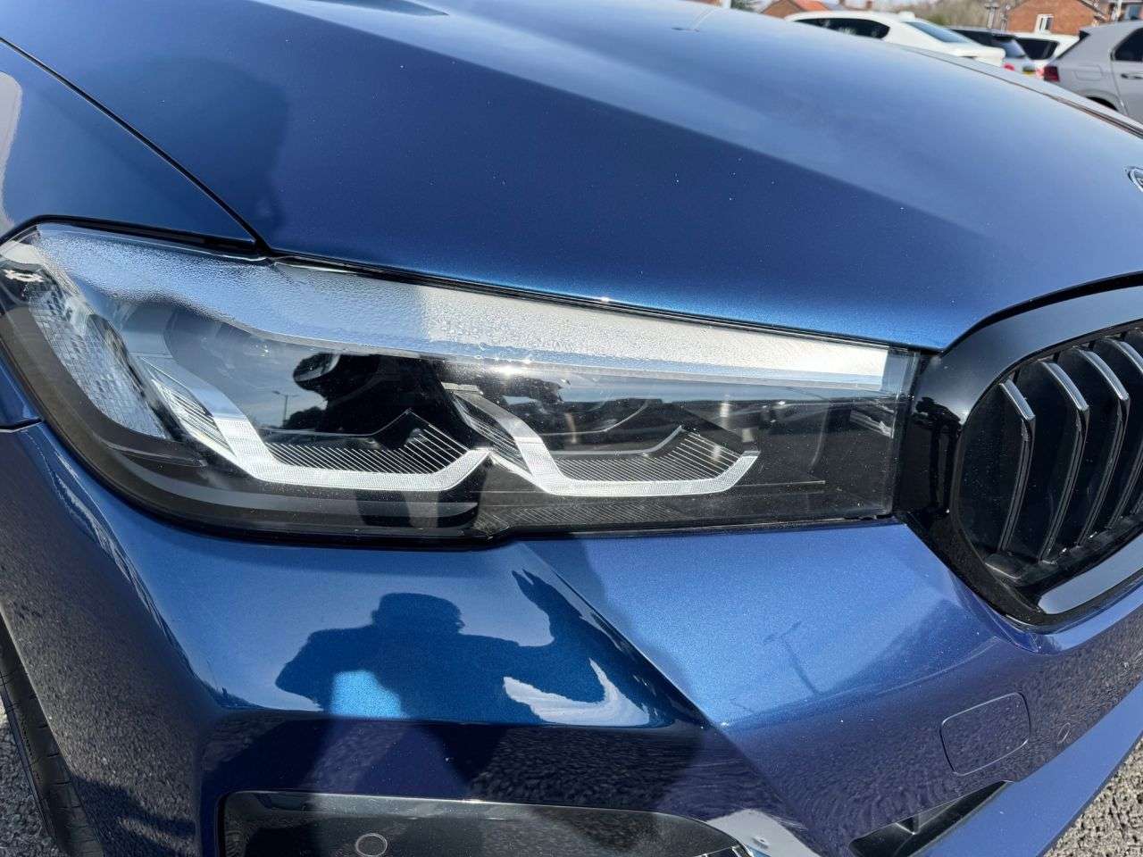 2021 BMW 5 SERIES 2021 BMW 5 SERIES