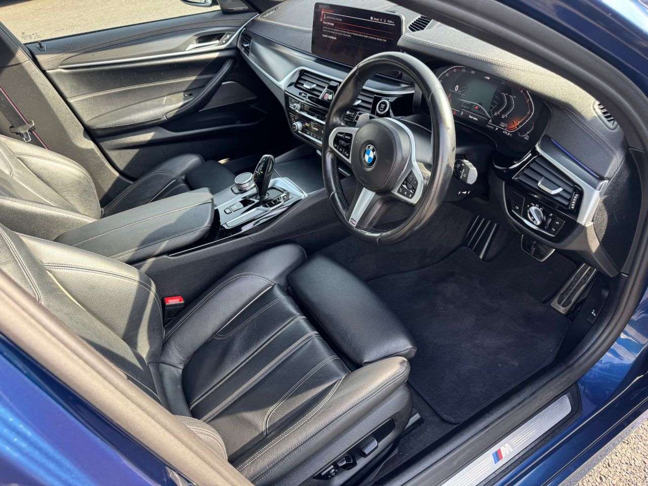 2021 BMW 5 SERIES 2021 BMW 5 SERIES