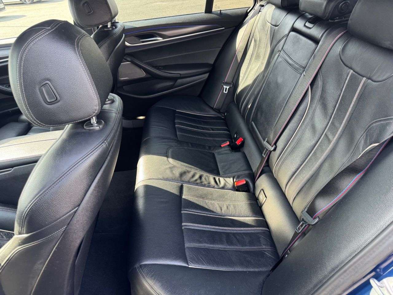 2021 BMW 5 SERIES 2021 BMW 5 SERIES