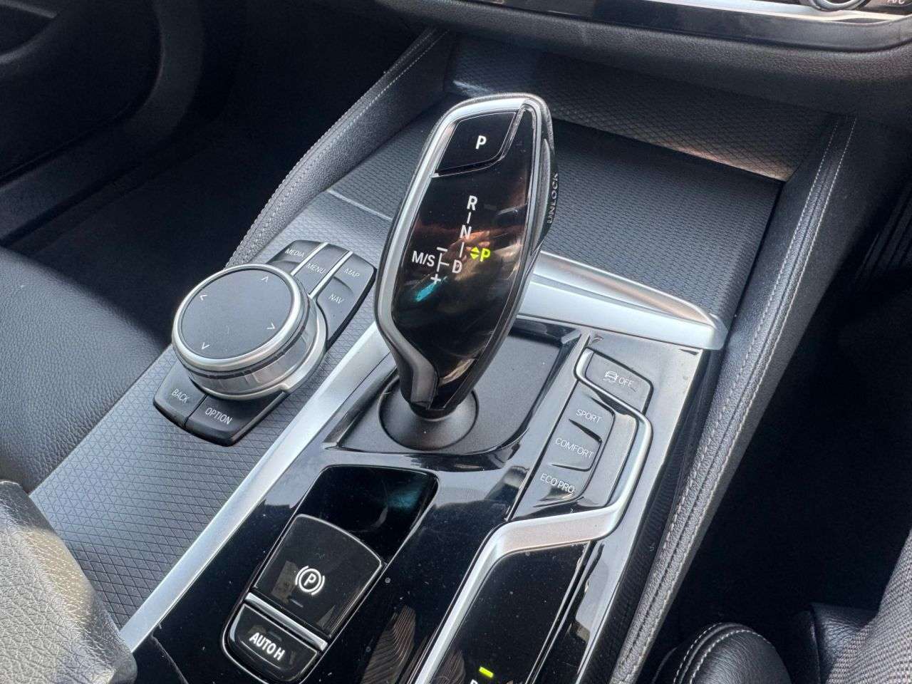 2021 BMW 5 SERIES 2021 BMW 5 SERIES
