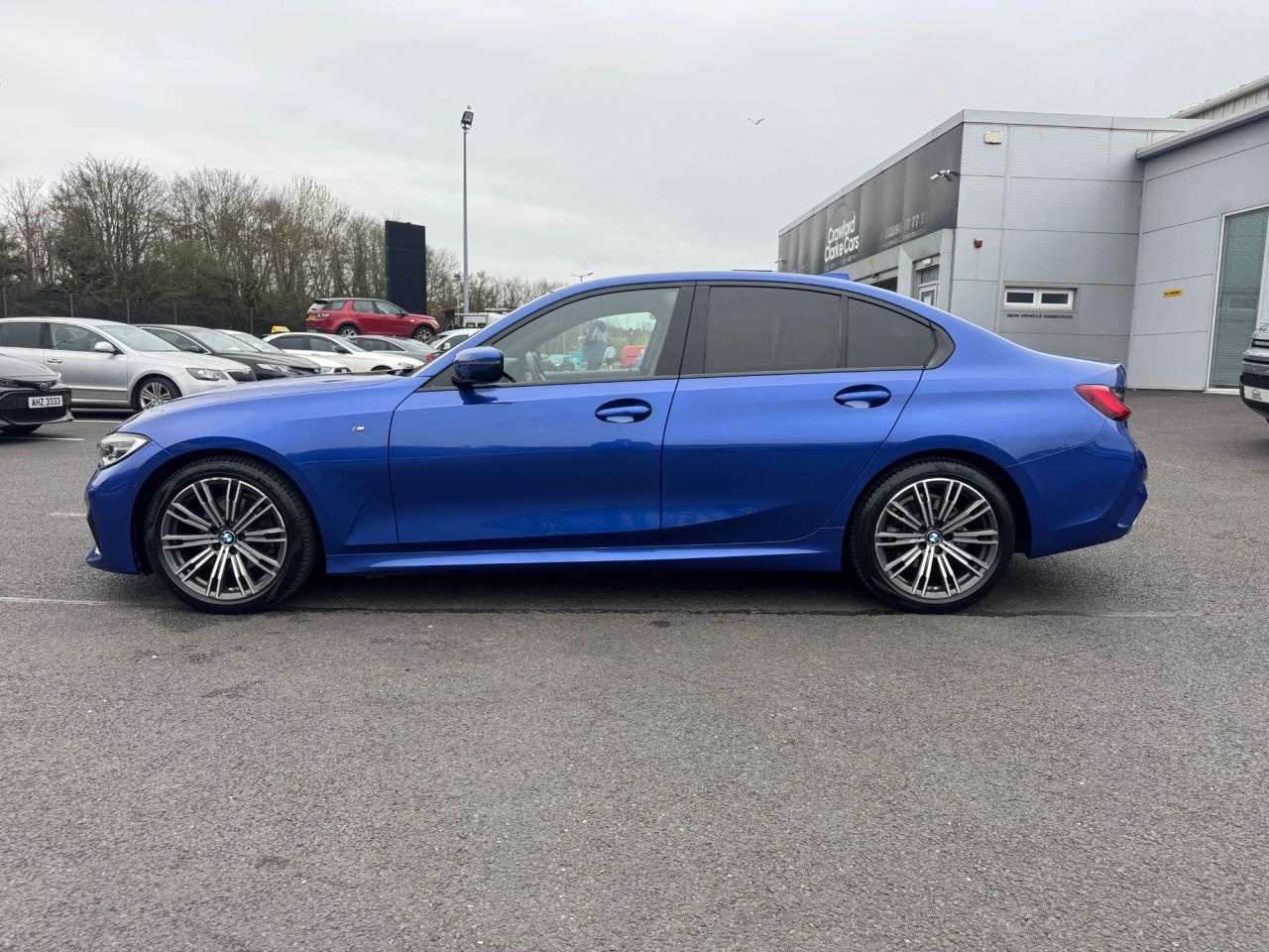 A 2021 BMW 3 SERIES 2.0 320d MHT M Sport Saloon 4dr Diesel Hybrid Auto Euro 6 (s/s) (190 ps) A 2021 BMW 3 SERIES 2.0 320d MHT M Sport Saloon 4dr Diesel Hybrid Auto Euro 6 (s/s) (190 ps)
