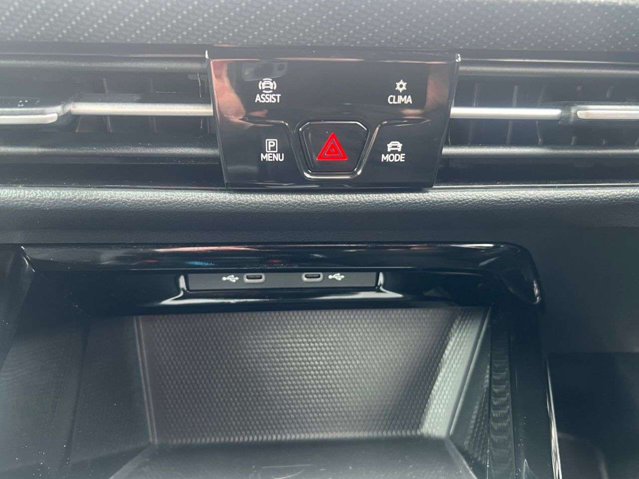 2023 VOLKSWAGEN GOLF 2023 VOLKSWAGEN GOLF