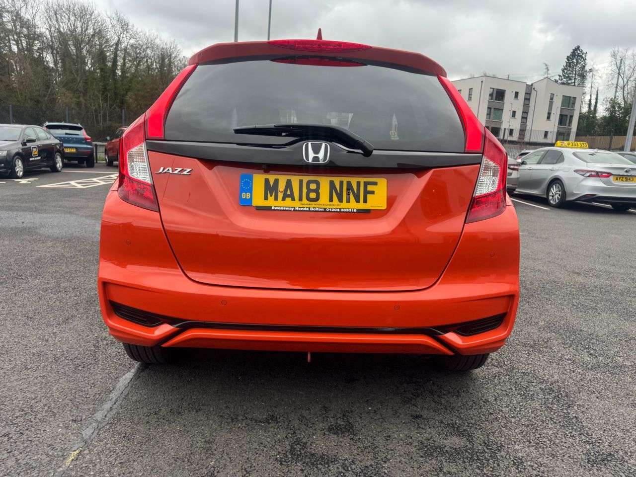 A 2018 HONDA JAZZ 1.3 i-VTEC EX Hatchback 5dr Petrol Manual Euro 6 (s/s) (102 ps) A 2018 HONDA JAZZ 1.3 i-VTEC EX Hatchback 5dr Petrol Manual Euro 6 (s/s) (102 ps)