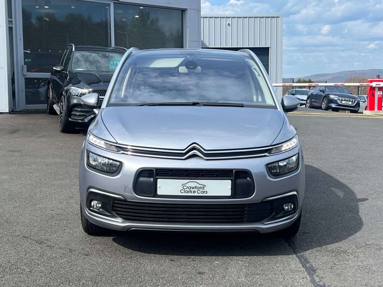 A 2018 CITROEN GRAND C4 SPACETOURER 1.5 BlueHDi Feel MPV 5dr Diesel Manual Euro 6 (s/s) (130 ps) A 2018 CITROEN GRAND C4 SPACETOURER 1.5 BlueHDi Feel MPV 5dr Diesel Manual Euro 6 (s/s) (130 ps)