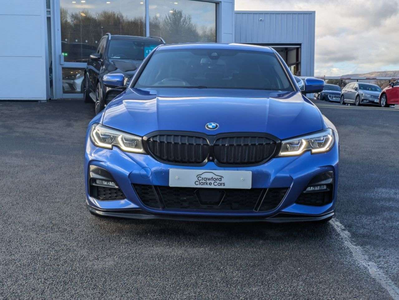 A 2019 BMW 3 SERIES 2.0 320d M Sport Saloon 4dr Diesel Auto Euro 6 (s/s) (190 ps) A 2019 BMW 3 SERIES 2.0 320d M Sport Saloon 4dr Diesel Auto Euro 6 (s/s) (190 ps)