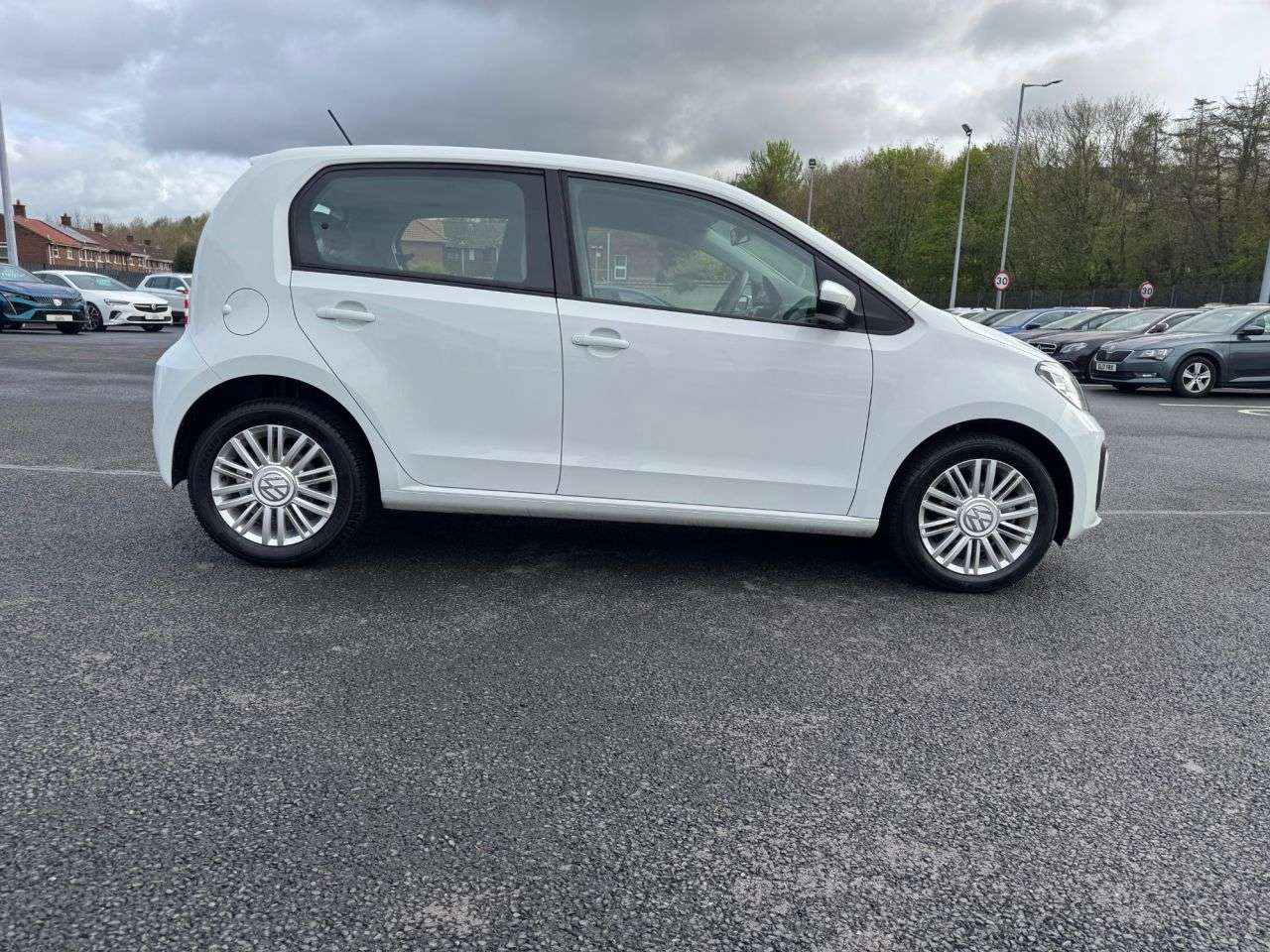 2020 VOLKSWAGEN UP! 2020 VOLKSWAGEN UP!