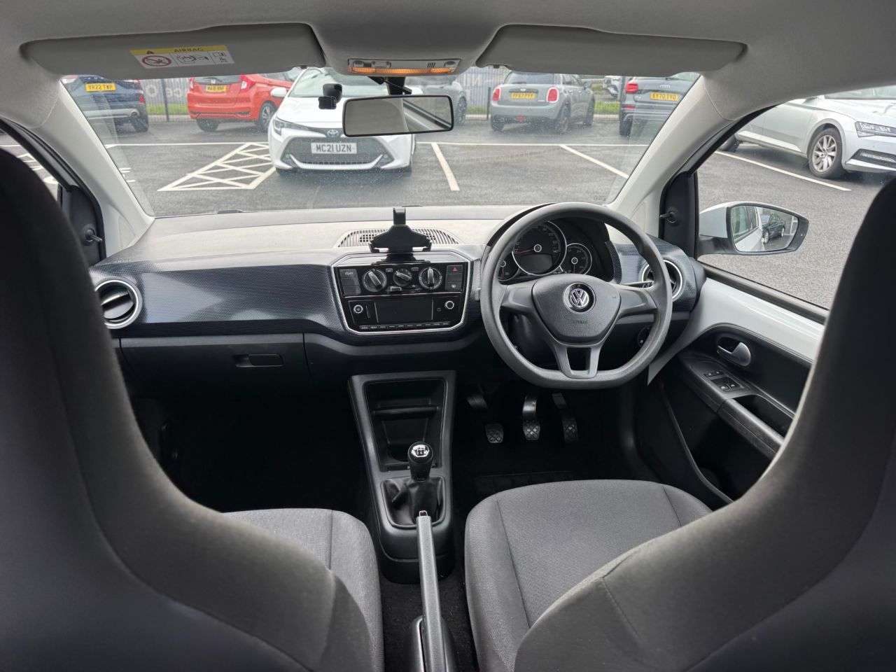 2020 VOLKSWAGEN UP! 2020 VOLKSWAGEN UP!