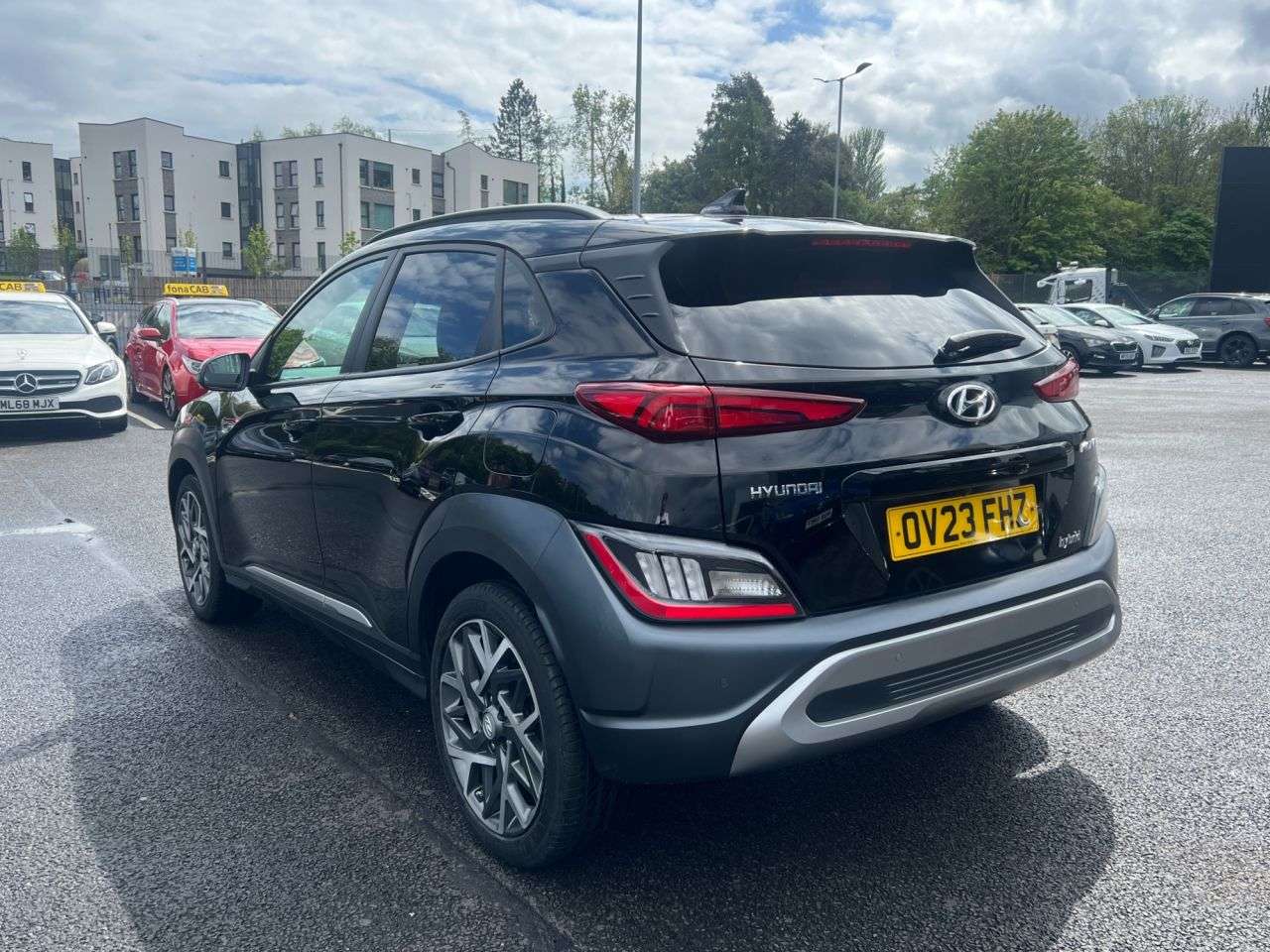 A 2023 HYUNDAI KONA 1.6 h-GDi Ultimate SUV 5dr Petrol Hybrid DCT Euro 6 (s/s) (141 ps) A 2023 HYUNDAI KONA 1.6 h-GDi Ultimate SUV 5dr Petrol Hybrid DCT Euro 6 (s/s) (141 ps)