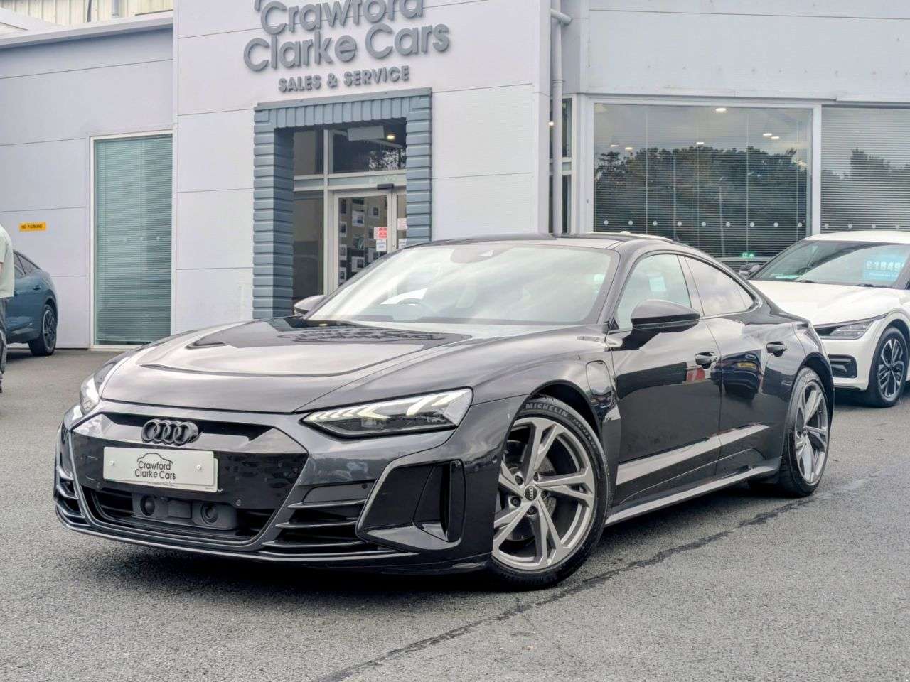A 2022 AUDI E-TRON GT 93.4kWh Saloon 4dr Electric Auto quattro (476 ps) A 2022 AUDI E-TRON GT 93.4kWh Saloon 4dr Electric Auto quattro (476 ps)