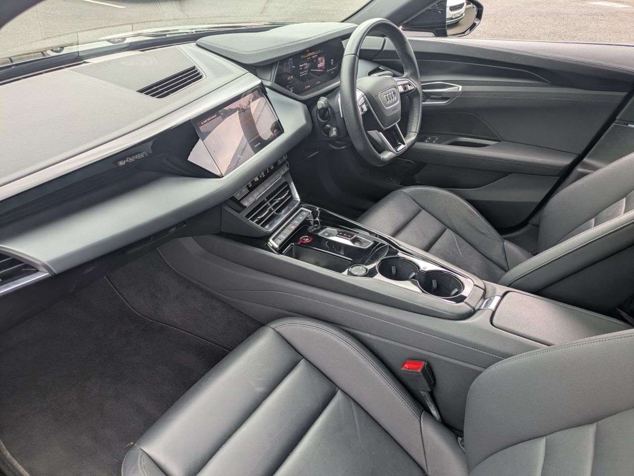 2022 AUDI E-TRON GT 2022 AUDI E-TRON GT