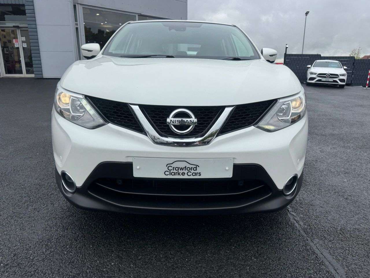 A 2017 NISSAN QASHQAI 1.2 DIG-T Acenta SUV 5dr Petrol Manual 2WD Euro 6 (s/s) (115 ps) A 2017 NISSAN QASHQAI 1.2 DIG-T Acenta SUV 5dr Petrol Manual 2WD Euro 6 (s/s) (115 ps)