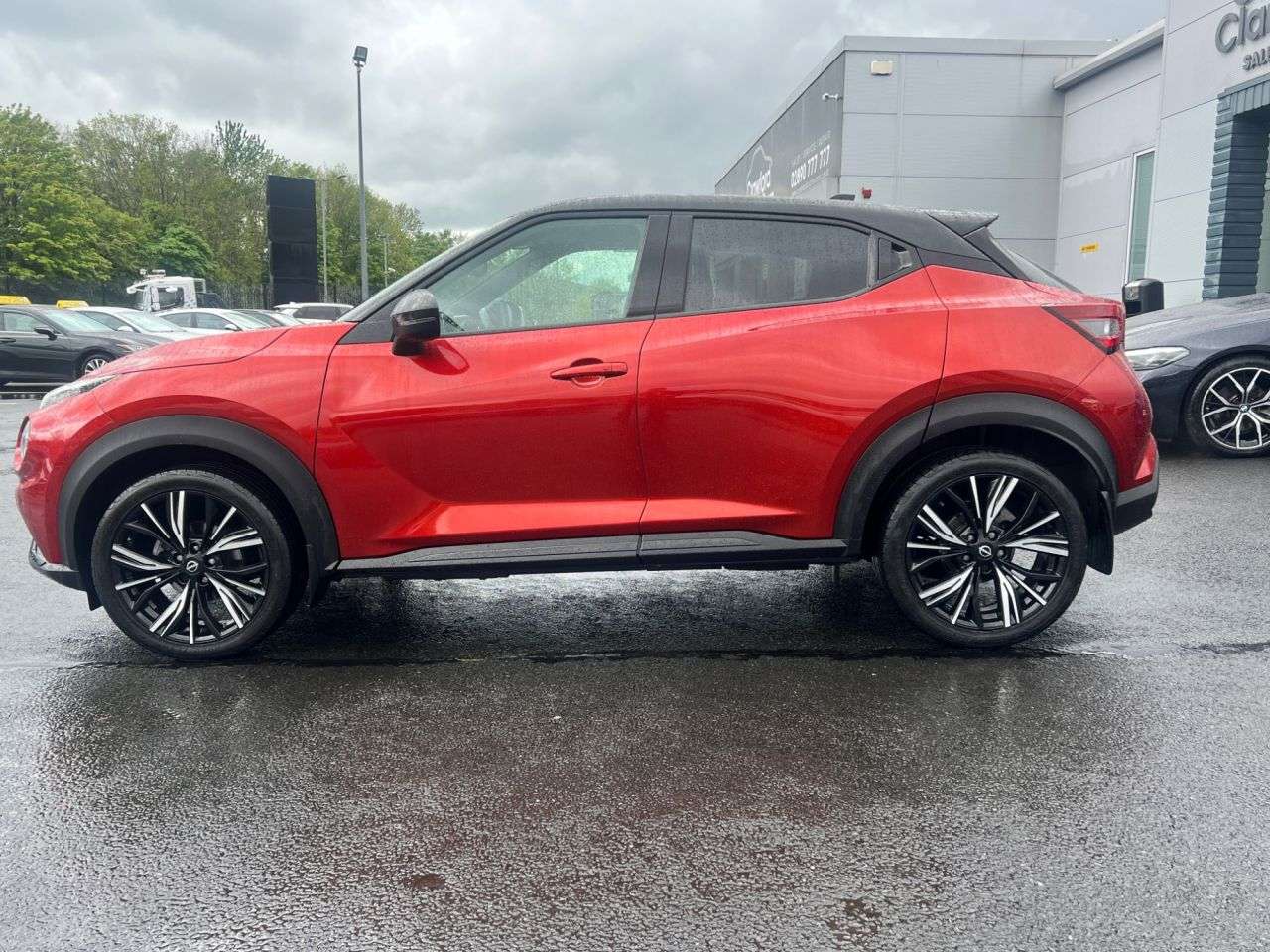 A 2023 NISSAN JUKE 1.0 DIG-T Tekna+ SUV 5dr Petrol Manual Euro 6 (s/s) (114 ps) A 2023 NISSAN JUKE 1.0 DIG-T Tekna+ SUV 5dr Petrol Manual Euro 6 (s/s) (114 ps)