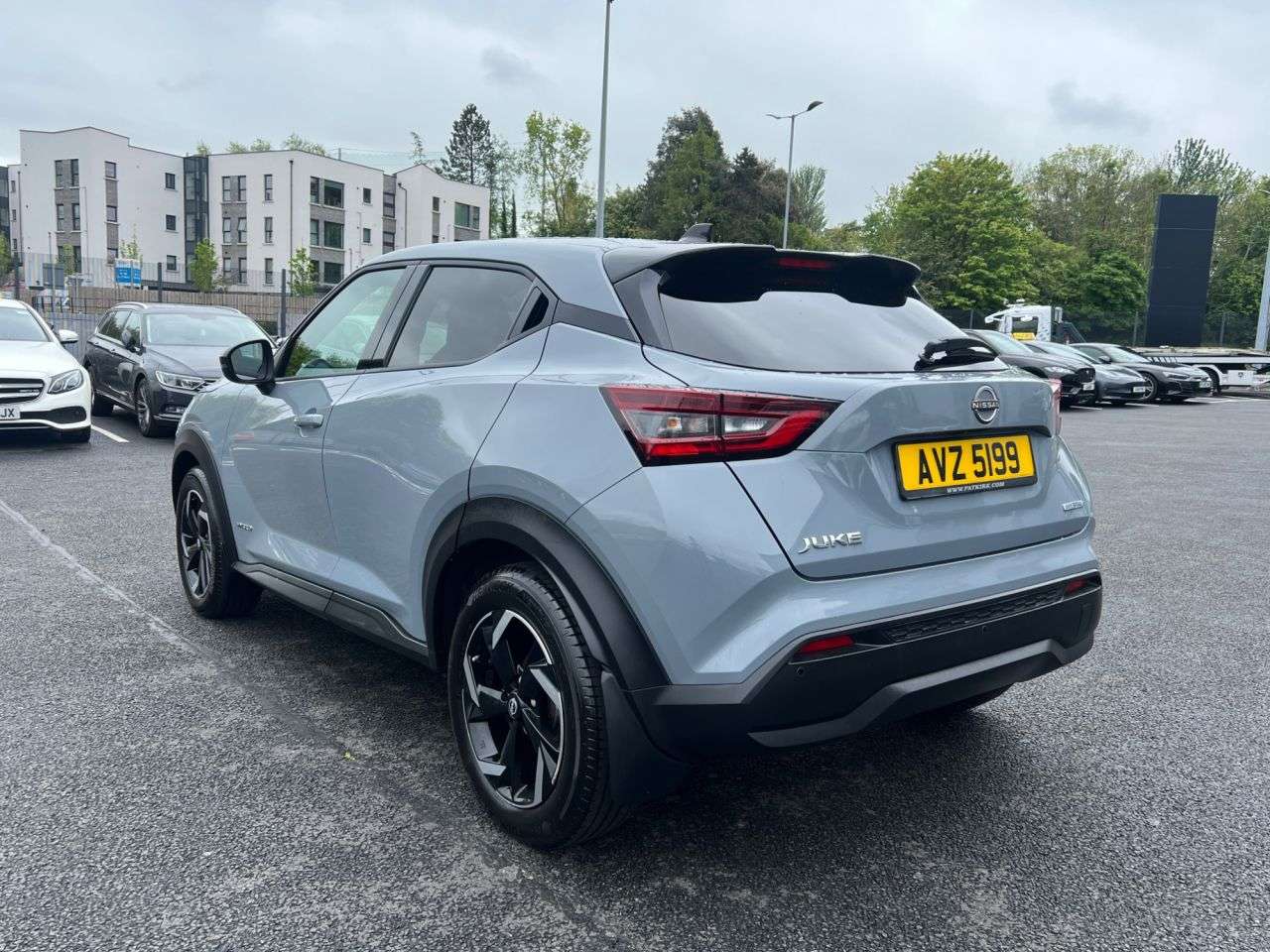 A 2023 NISSAN JUKE 1.6 N-Connecta SUV 5dr Petrol Hybrid Auto Euro 6 (143 ps) A 2023 NISSAN JUKE 1.6 N-Connecta SUV 5dr Petrol Hybrid Auto Euro 6 (143 ps)
