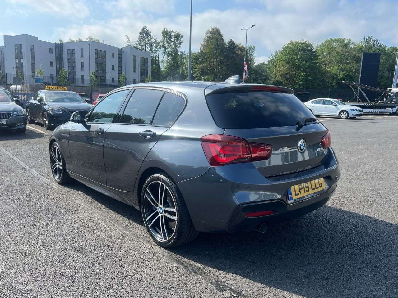 A 2019 BMW 1 SERIES 1.5 118i GPF M Sport Shadow Edition Hatchback 5dr Petrol Manual Euro 6 (s/s A 2019 BMW 1 SERIES 1.5 118i GPF M Sport Shadow Edition Hatchback 5dr Petrol Manual Euro 6 (s/s