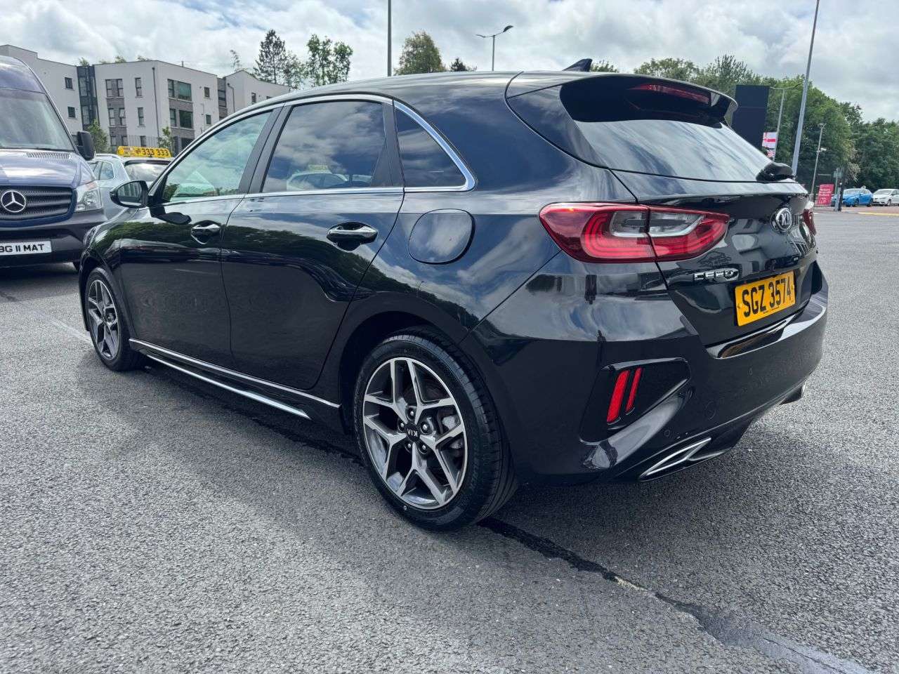 A 2020 KIA CEED 1.0 T-GDi GT-Line Hatchback 5dr Petrol Manual Euro 6 (s/s) (118 bhp) A 2020 KIA CEED 1.0 T-GDi GT-Line Hatchback 5dr Petrol Manual Euro 6 (s/s) (118 bhp)