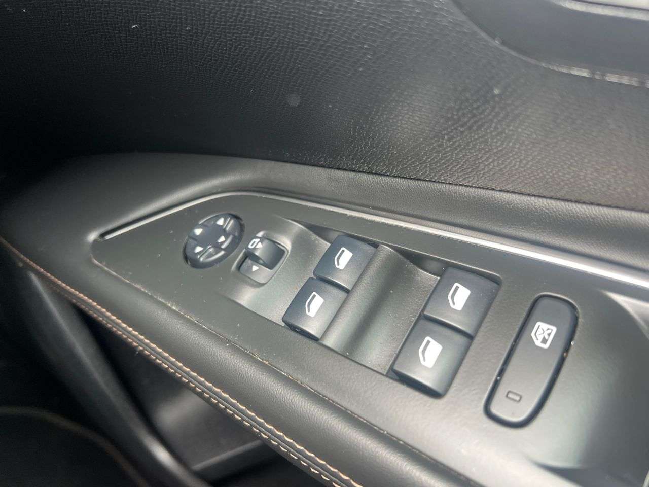 2018 PEUGEOT 3008 2018 PEUGEOT 3008