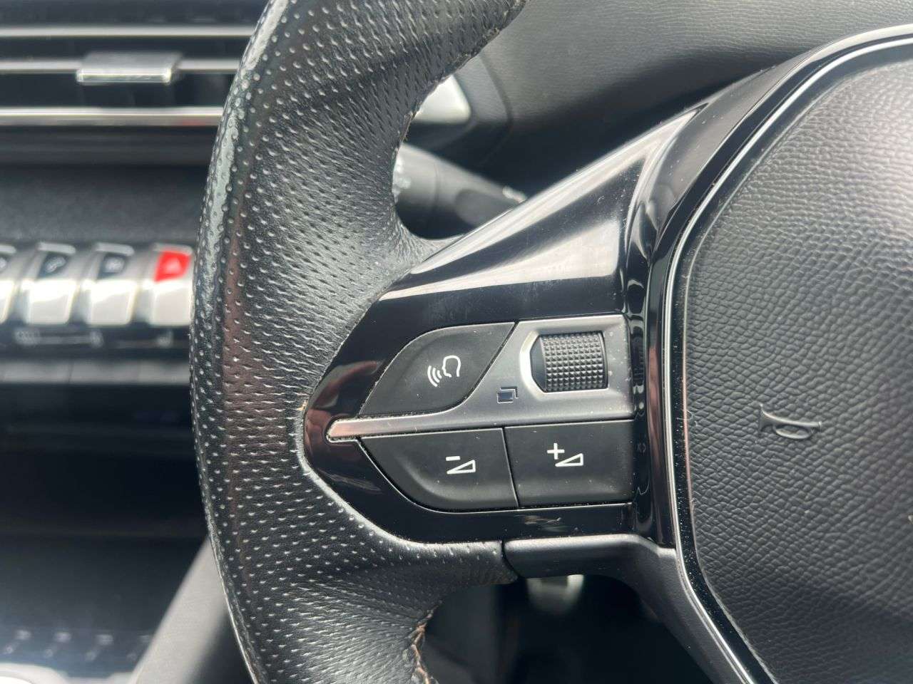 2018 PEUGEOT 3008 2018 PEUGEOT 3008