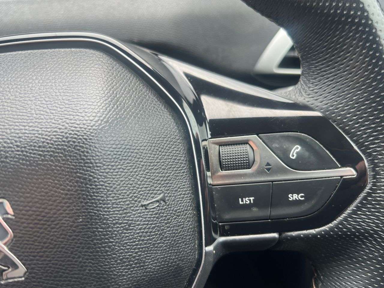 2018 PEUGEOT 3008 2018 PEUGEOT 3008