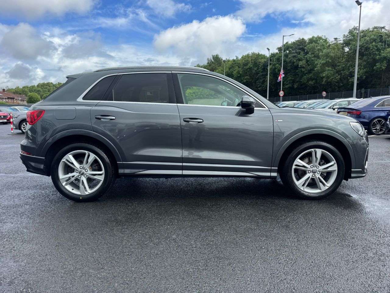 2020 AUDI Q3 2020 AUDI Q3