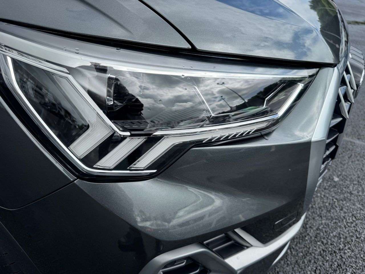 2020 AUDI Q3 2020 AUDI Q3