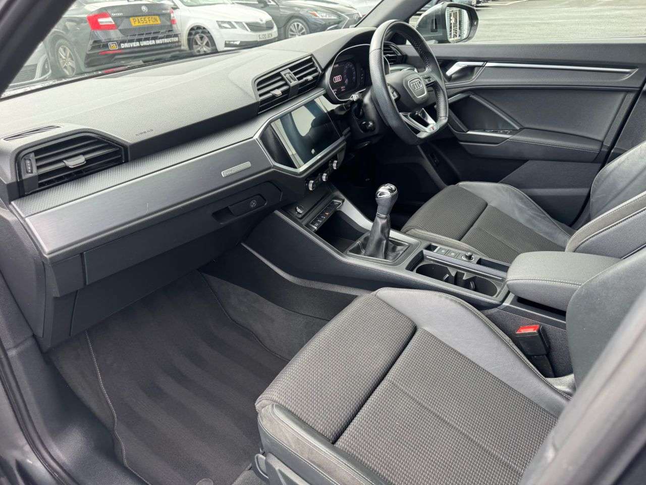 2020 AUDI Q3 2020 AUDI Q3