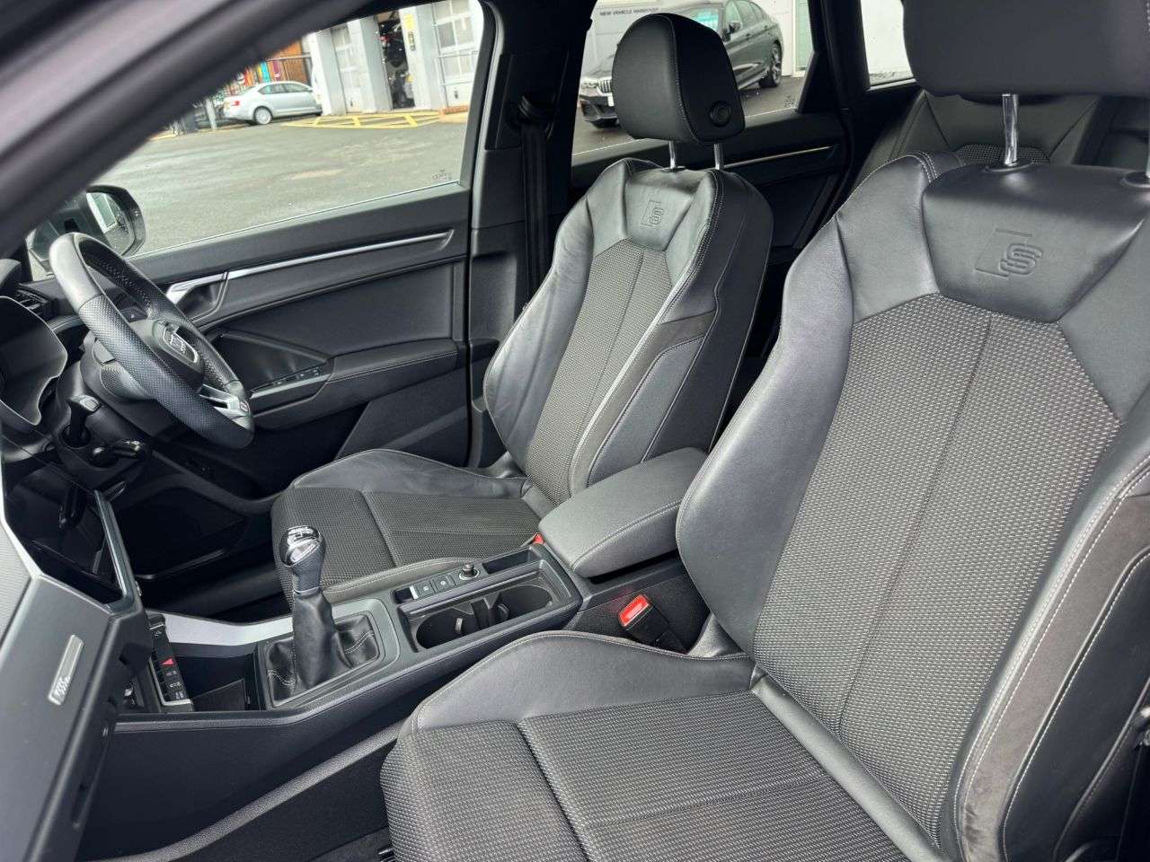 2020 AUDI Q3 2020 AUDI Q3