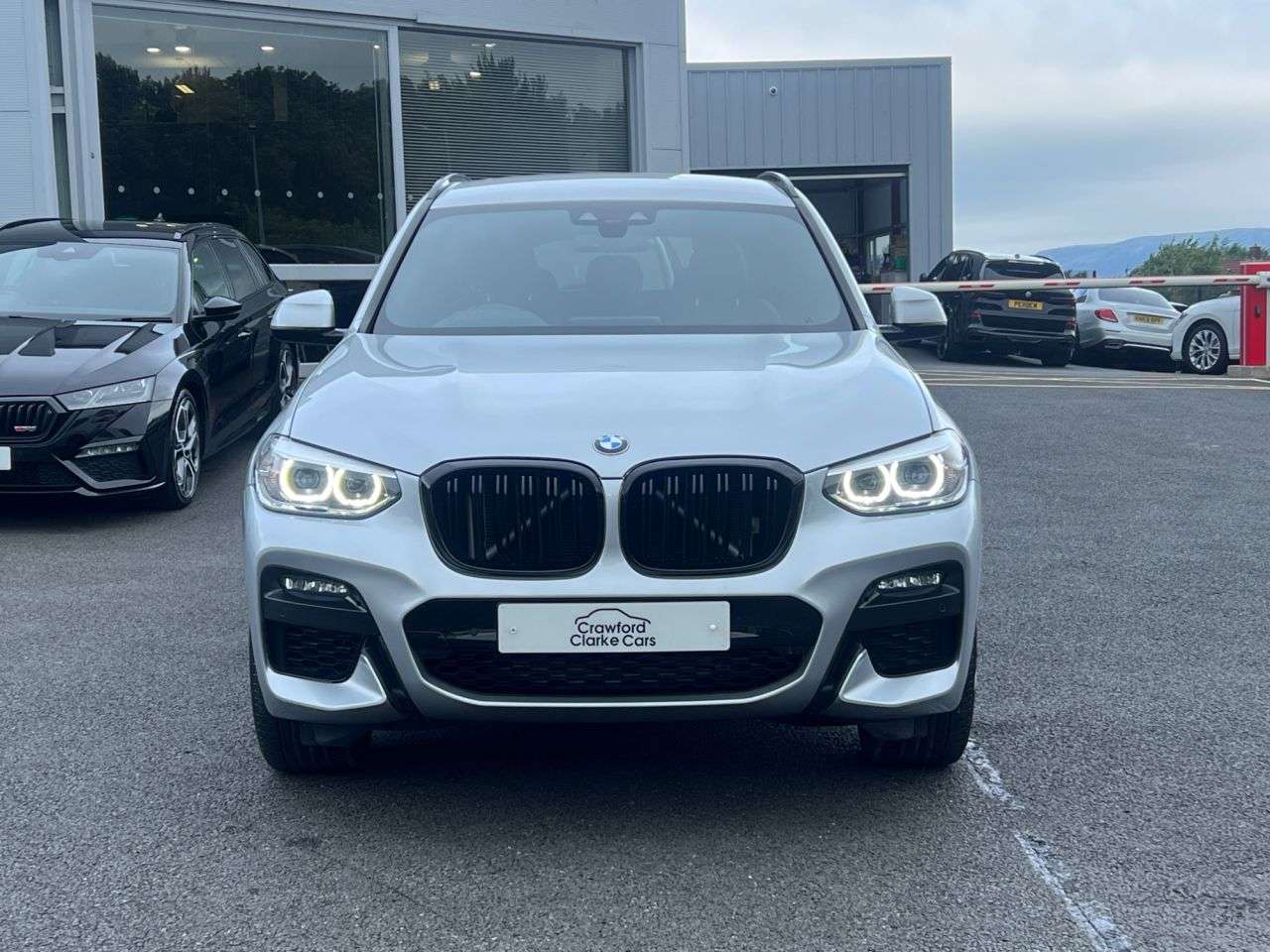 A 2020 BMW X3 2.0 20d M Sport SUV 5dr Diesel Auto xDrive Euro 6 (s/s) (190 ps) A 2020 BMW X3 2.0 20d M Sport SUV 5dr Diesel Auto xDrive Euro 6 (s/s) (190 ps)