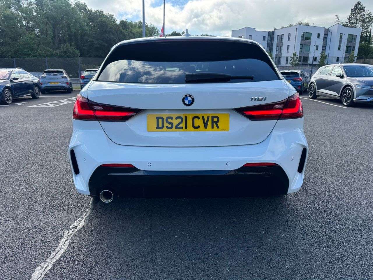 A 2021 BMW 1 SERIES 1.5 118i M Sport (LCP) Hatchback 5dr Petrol DCT Euro 6 (s/s) (136 ps) A 2021 BMW 1 SERIES 1.5 118i M Sport (LCP) Hatchback 5dr Petrol DCT Euro 6 (s/s) (136 ps)