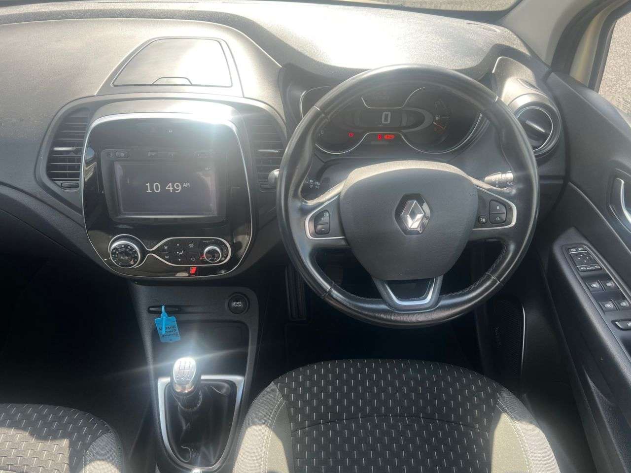 2017 RENAULT CAPTUR 2017 RENAULT CAPTUR