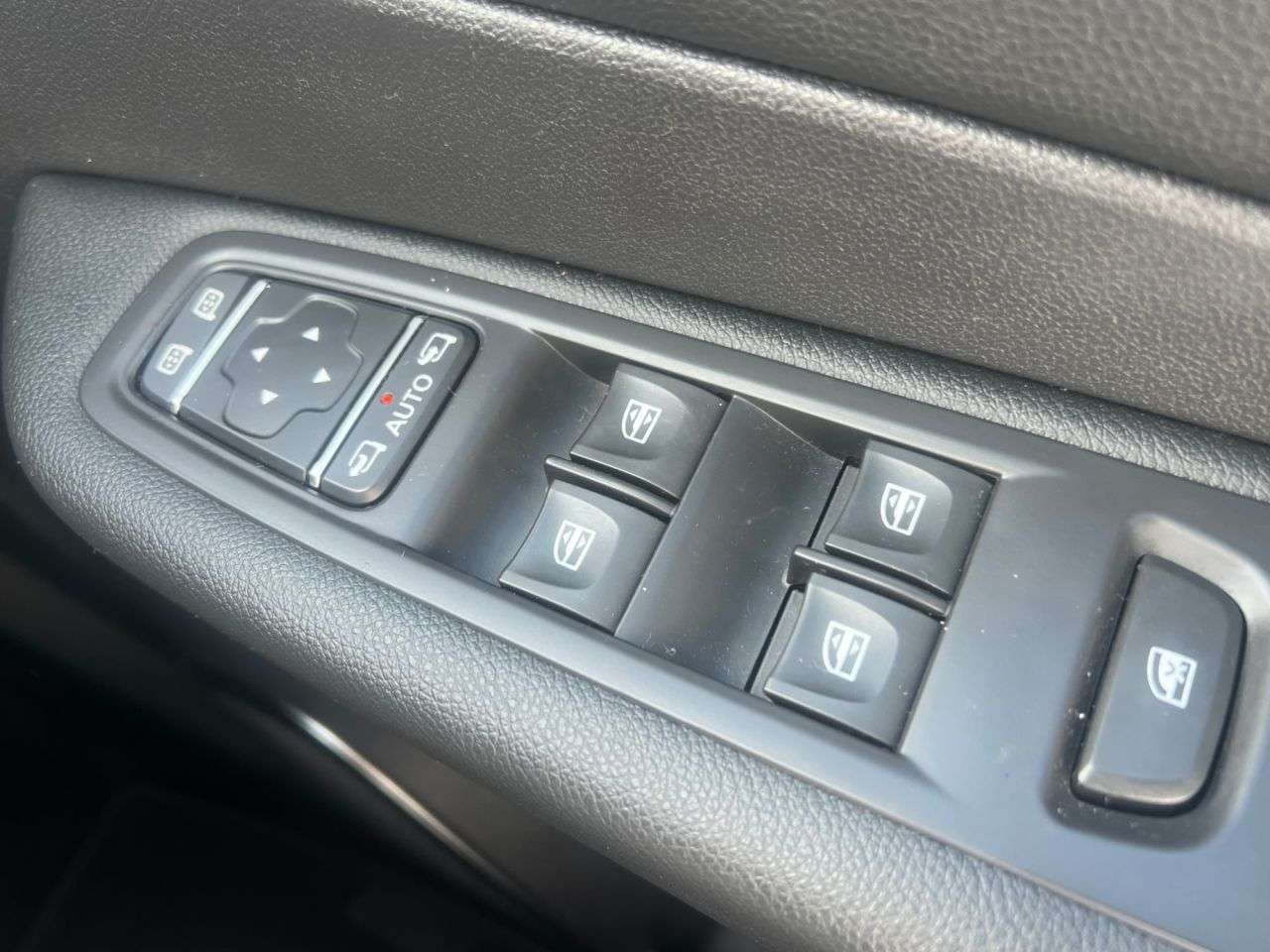 2017 RENAULT CAPTUR 2017 RENAULT CAPTUR